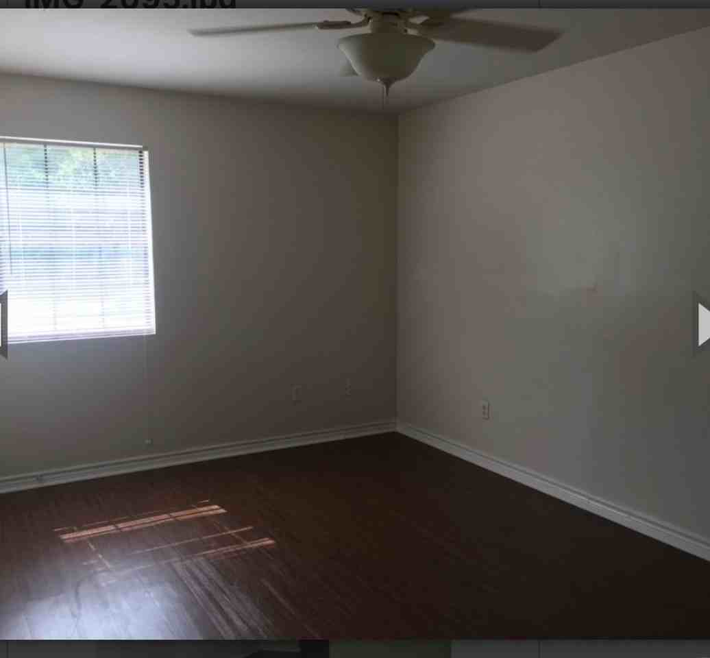 604 N Redbud St - Photo 4 of 5