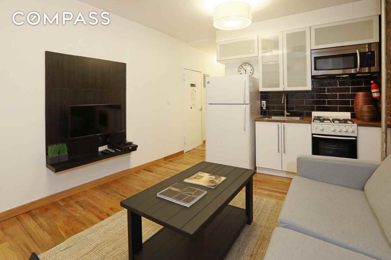 174 Elizabeth St #4 - Photo 4 of 16