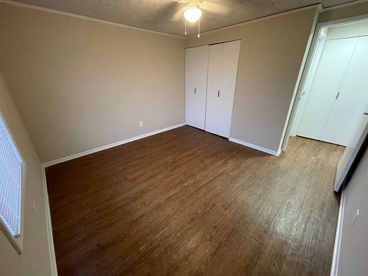1375 College Station Rd - Photo 7 of 15