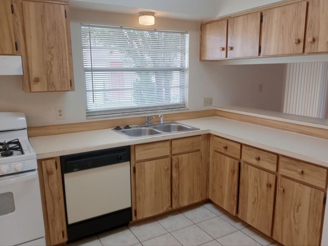 2655 Sumba Ave - Photo 5 of 22