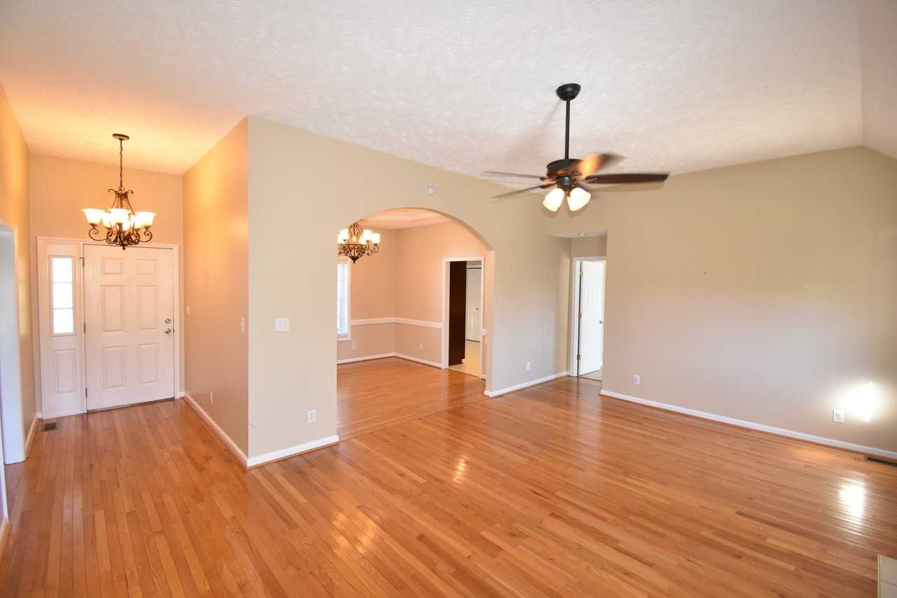 5607 Walking Trail Way - Photo 5 of 26