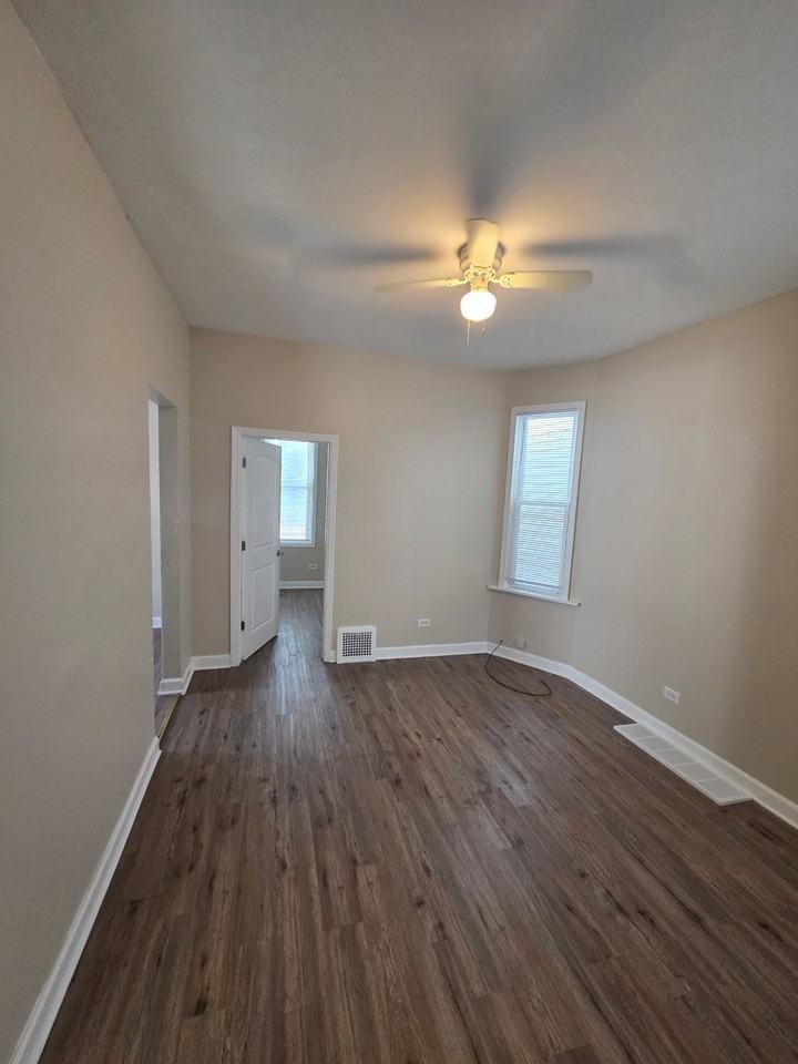 8839 S Princeton Ave - Photo 3 of 24