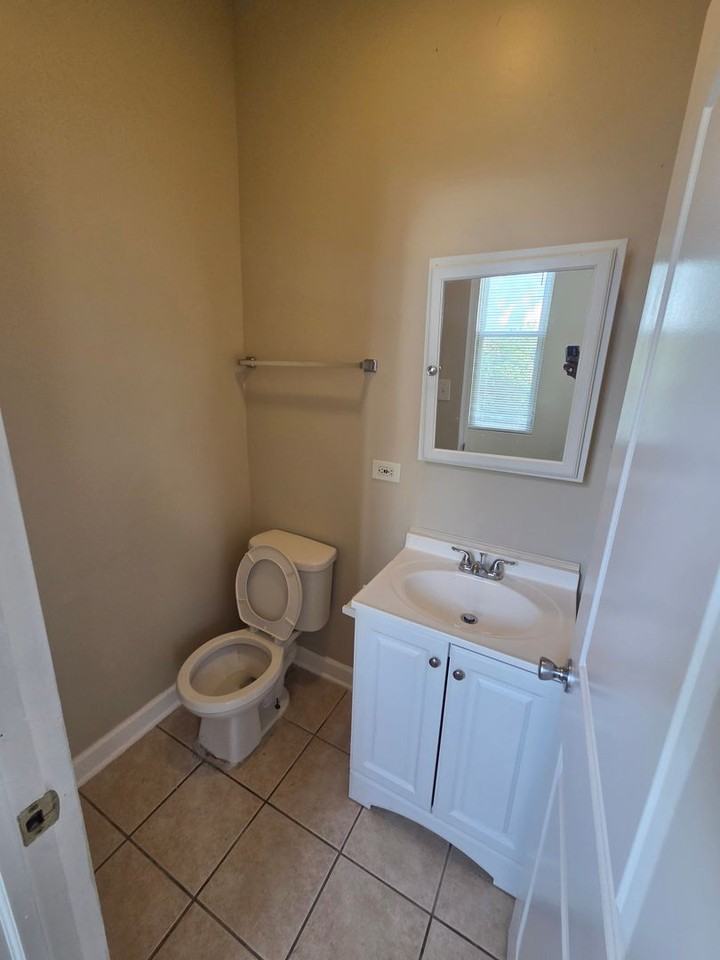 8839 S Princeton Ave - Photo 6 of 24