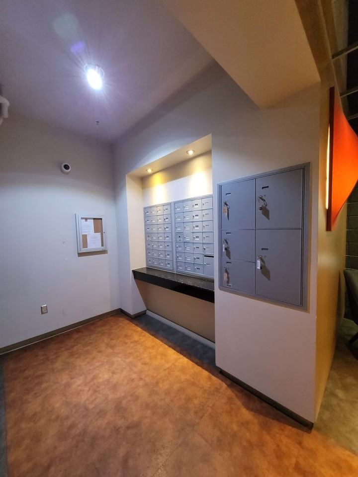 221 Market St #207 - Photo 4 of 31