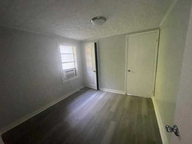 610 Church St - Photo 7 of 12