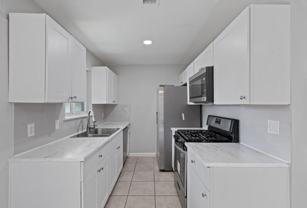 1407 Avebury Cir #A - Photo 1 of 1