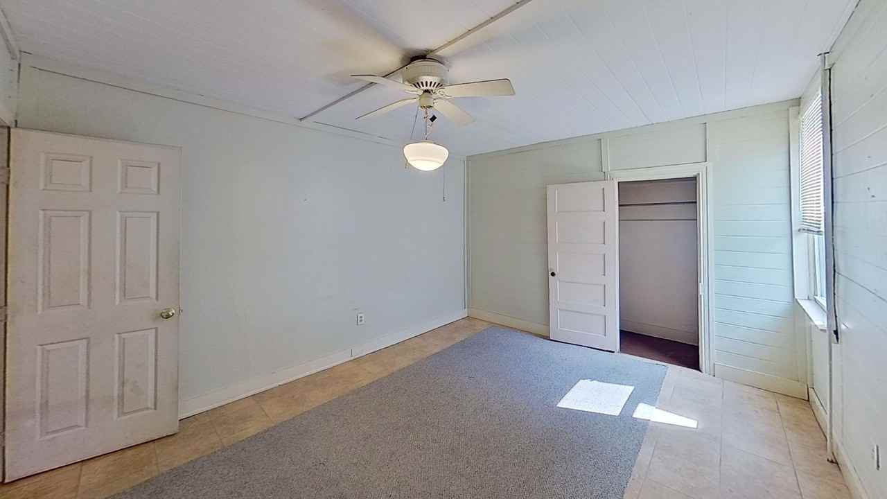 29 E High St - Photo 6 of 7