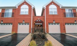 967 Kensington Dr - Photo 1 of 1