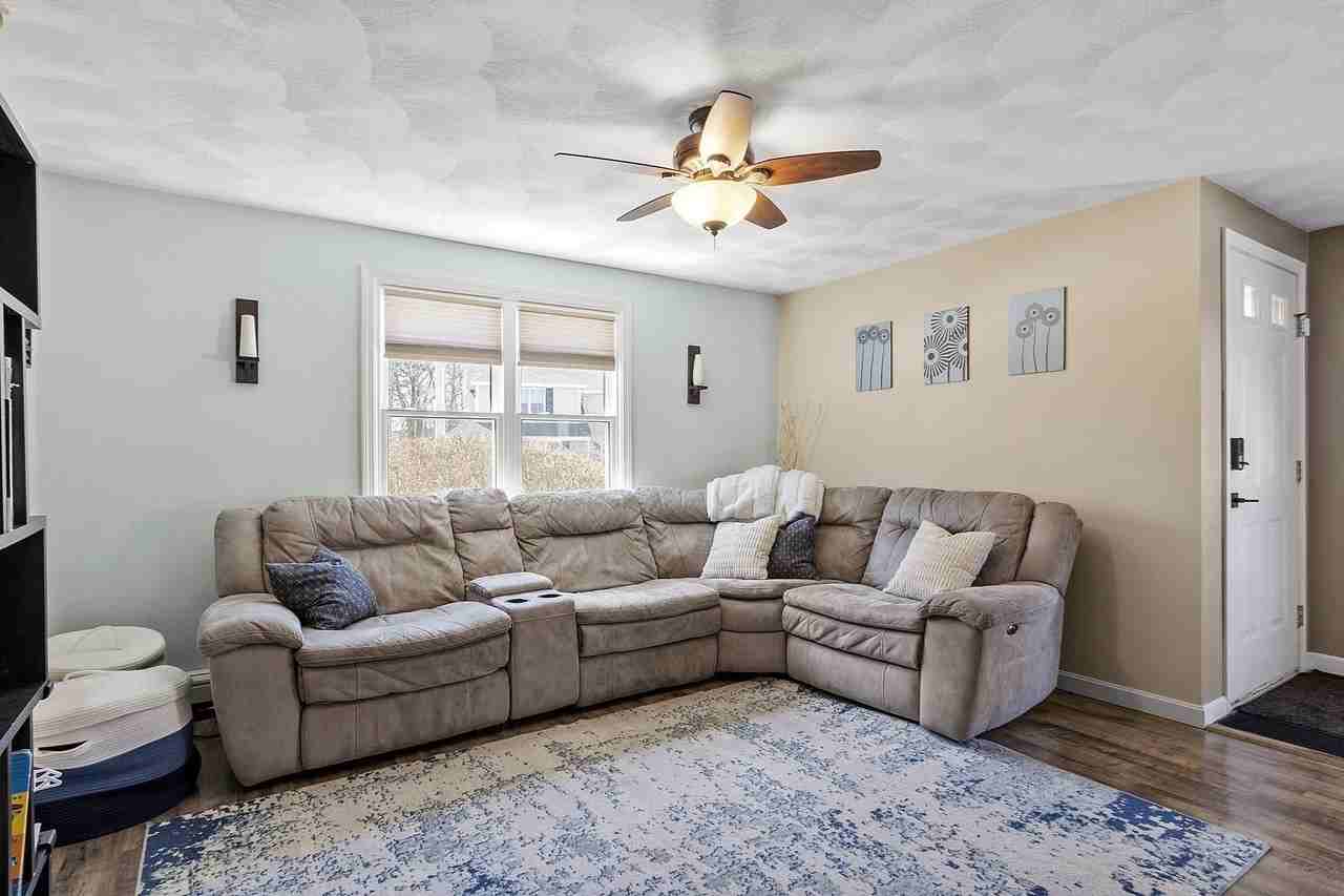 4001 Pouliot Pl - Photo 4 of 38