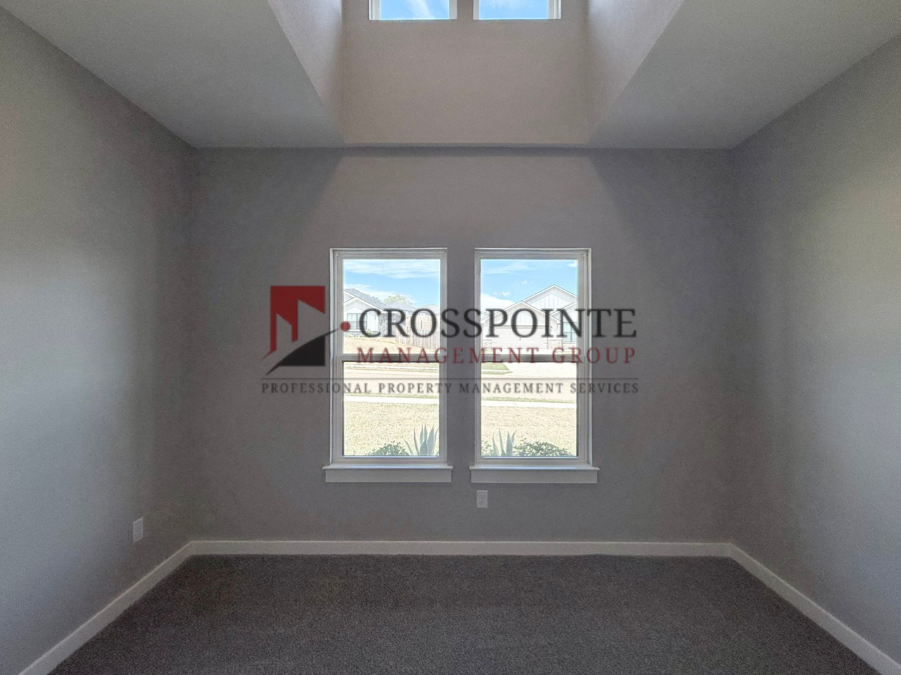 16410 Crossing Cir - Photo 7 of 26