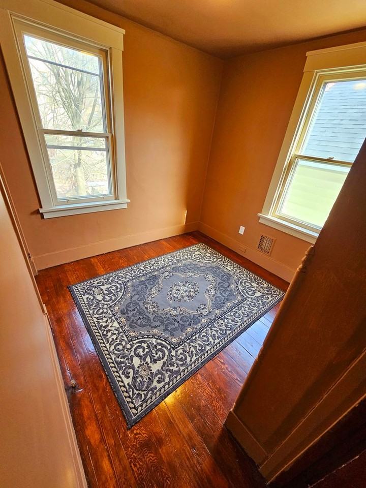 3842 Baytree St - Photo 5 of 16