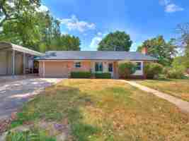 featured image of 463 E Johnson Ave
