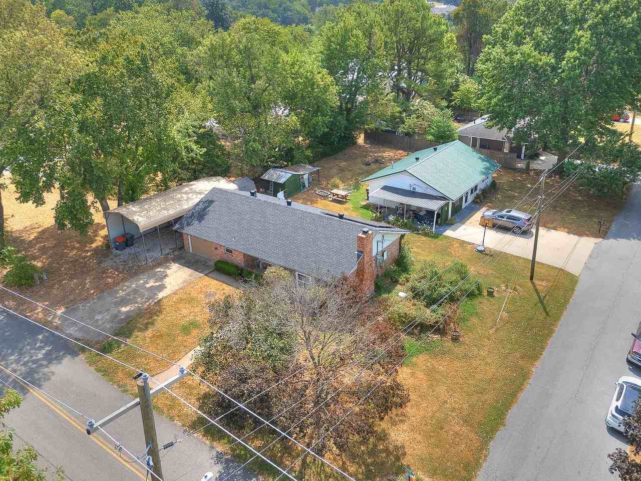 463 E Johnson Ave - Photo 6 of 31