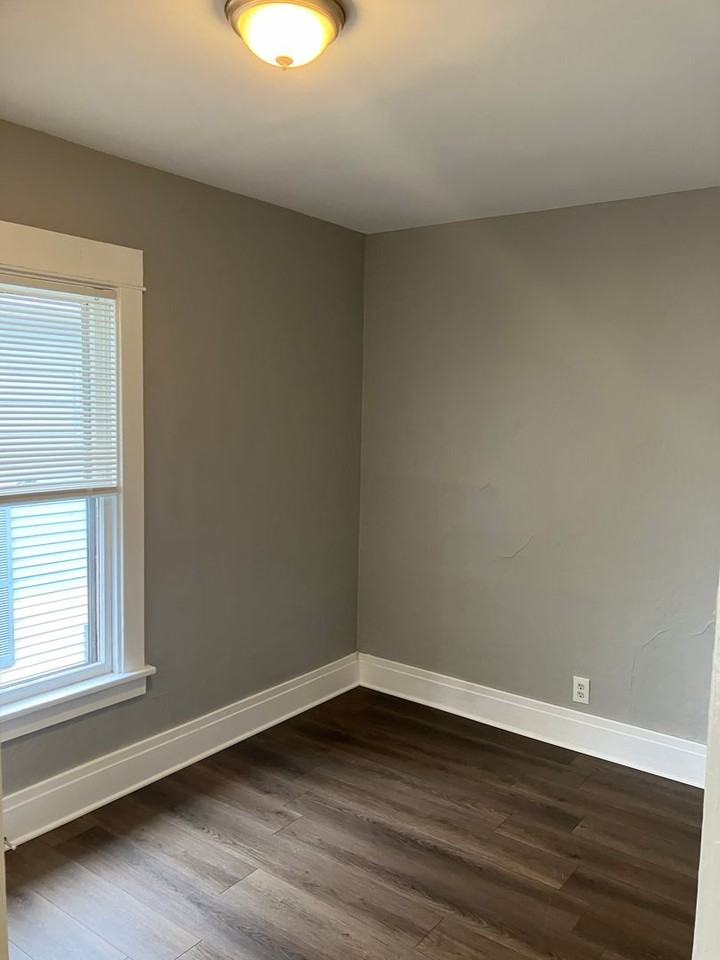 751 Tifft St - Photo 7 of 13