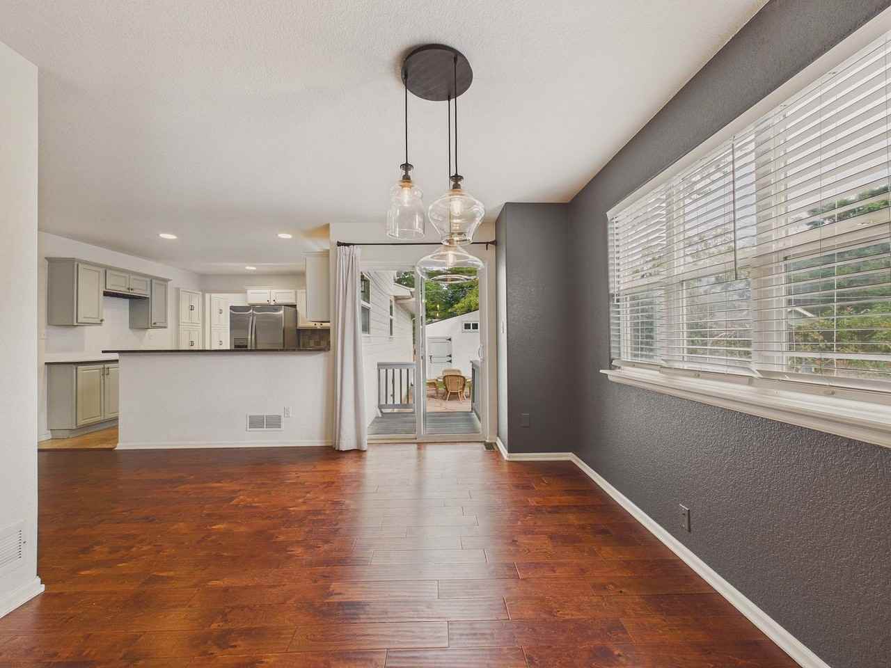 3110 S Cherokee St - Photo 3 of 32