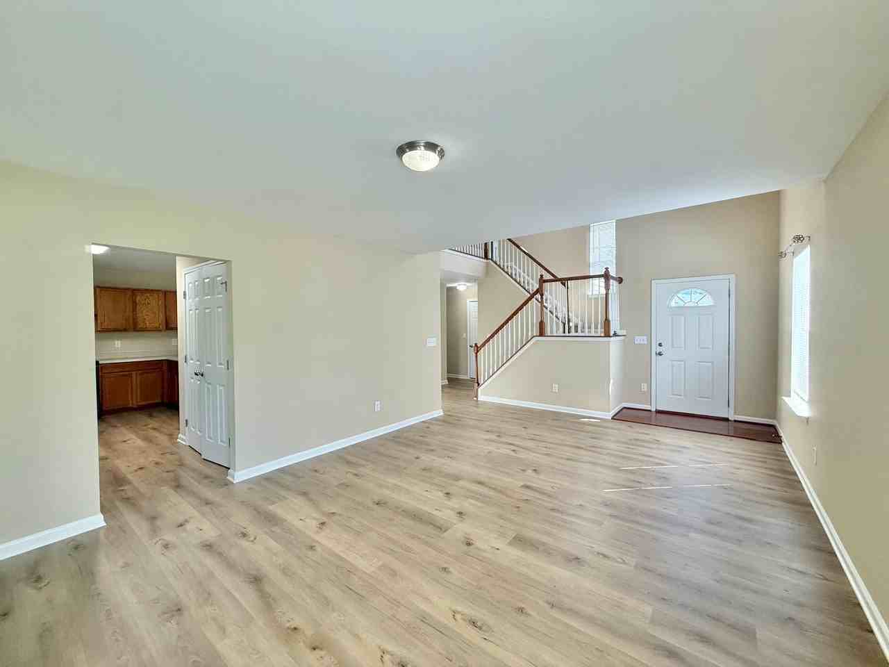 3932 Laurel Glen Dr - Photo 4 of 24