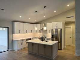 featured image of 199 Sw 15th Ct