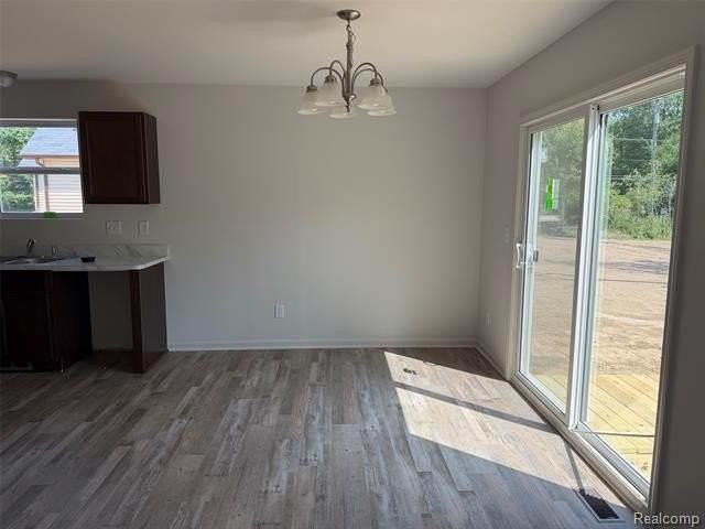 7113 Cambridge Dr - Photo 6 of 18