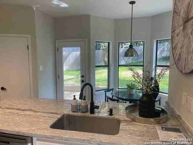 17010 Wood Moss St - Photo 2 of 25