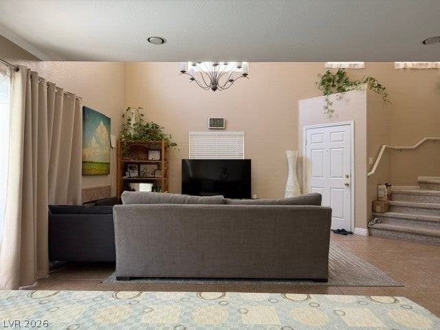 8449 Faucet Ave - Photo 3 of 27