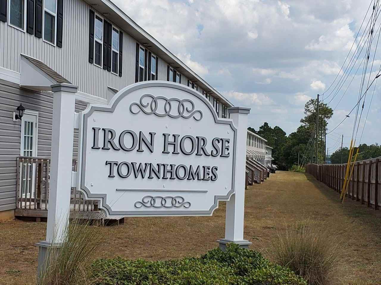 117 Iron Horse Dr E - Photo 2 of 27