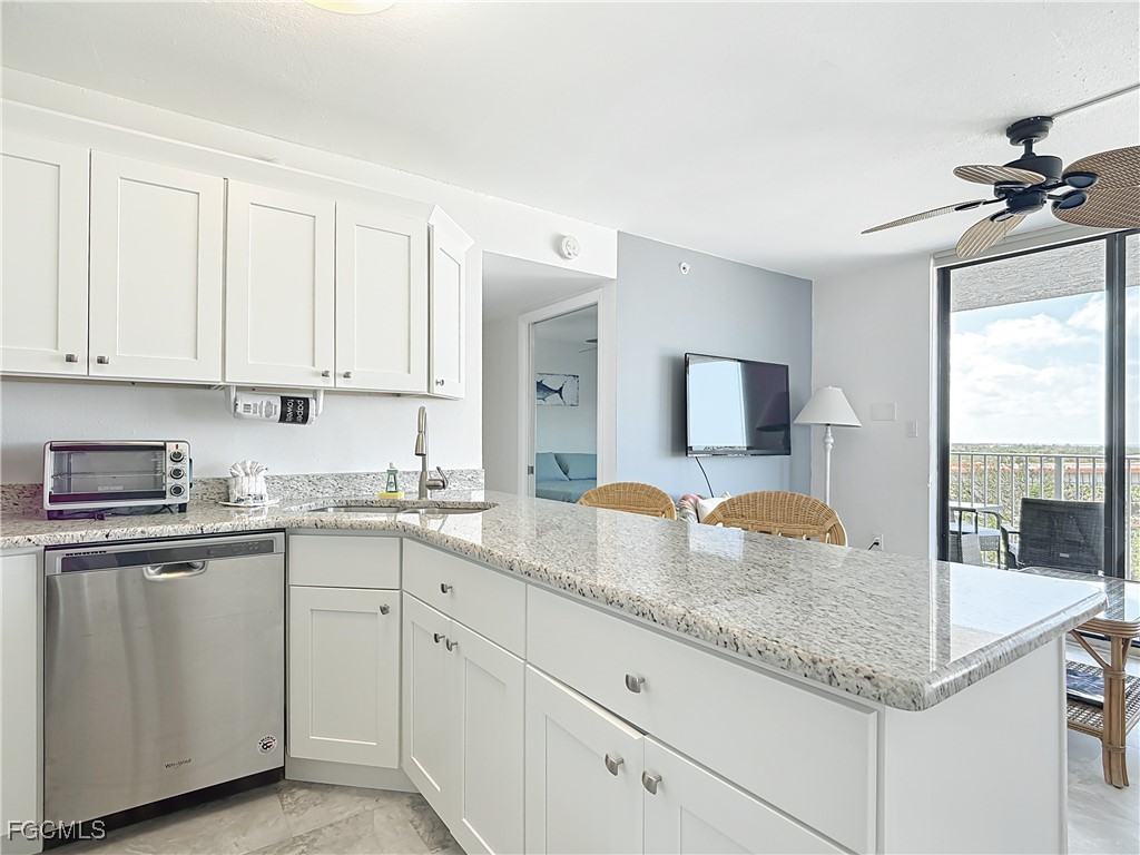 8701 Estero Blvd ##501 - Photo 6 of 24