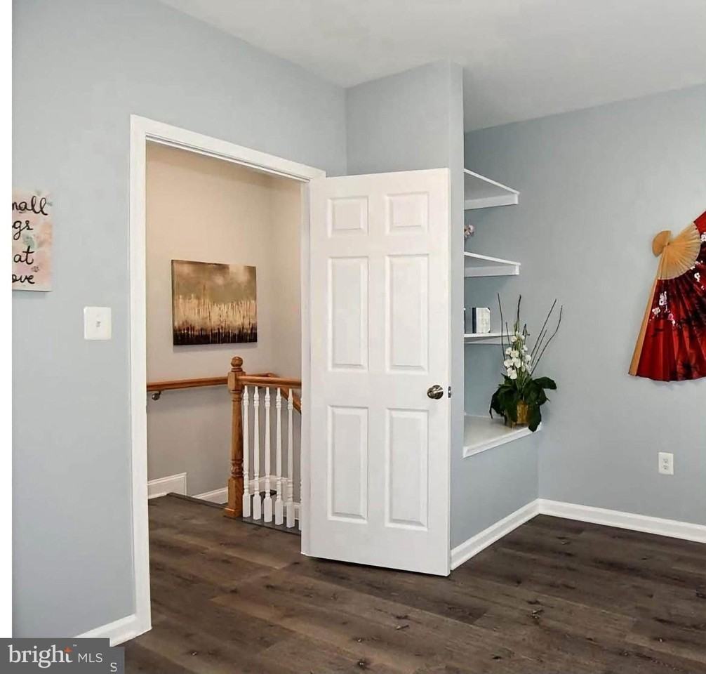 1611 Rosedale St Ne - Photo 4 of 5