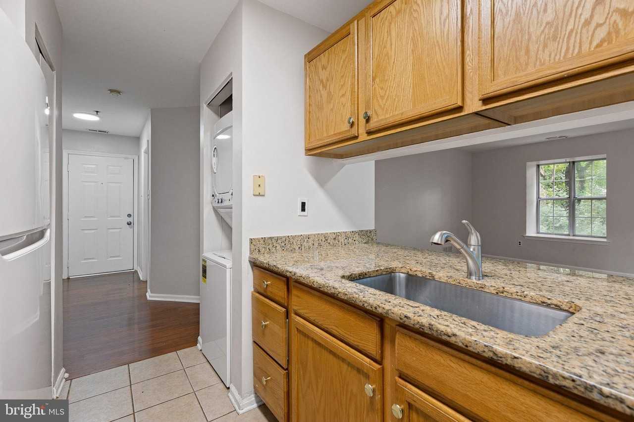 1024 Willings Way #1024 - Photo 4 of 20