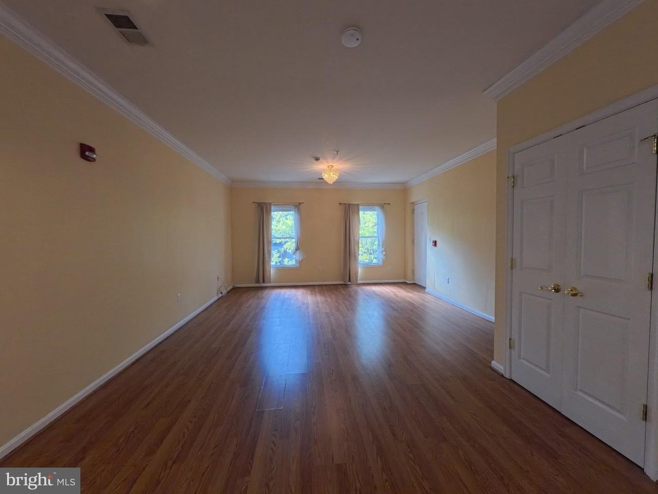 236 Main St #C - Photo 5 of 14