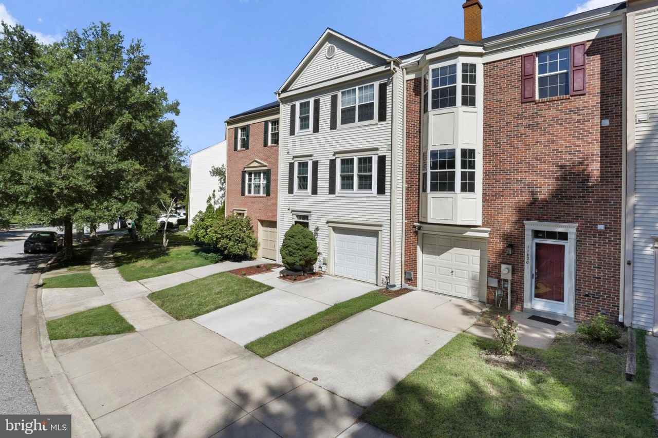 11420 Hermosa Dr - Photo 2 of 24
