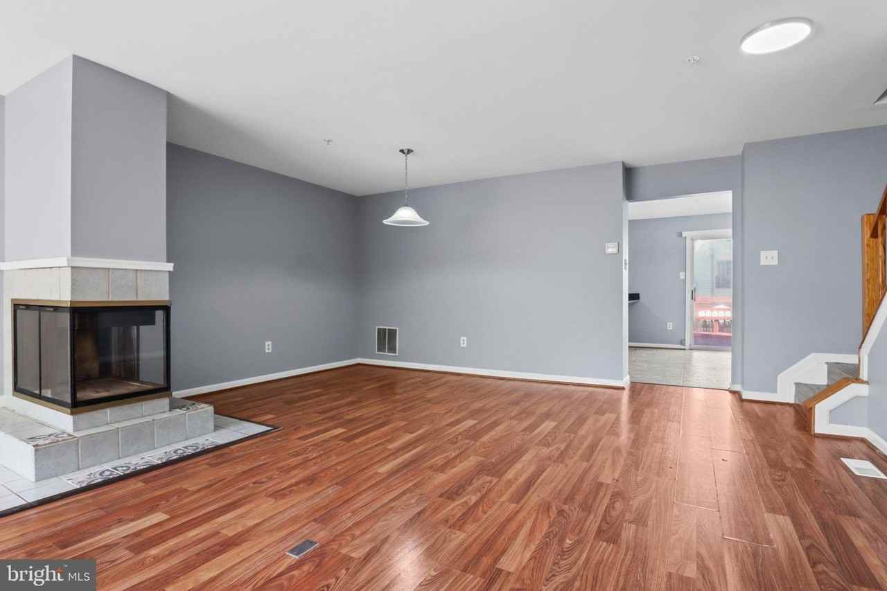 11420 Hermosa Dr - Photo 3 of 24