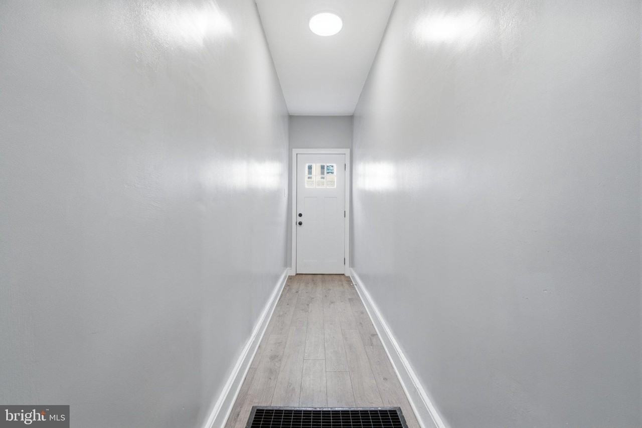 216 Garden St - Photo 6 of 21