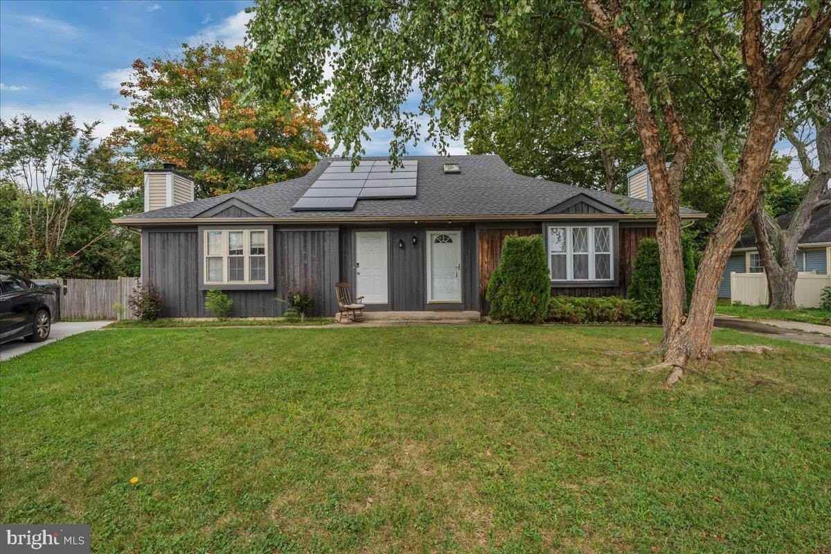 10 Franklin Pl