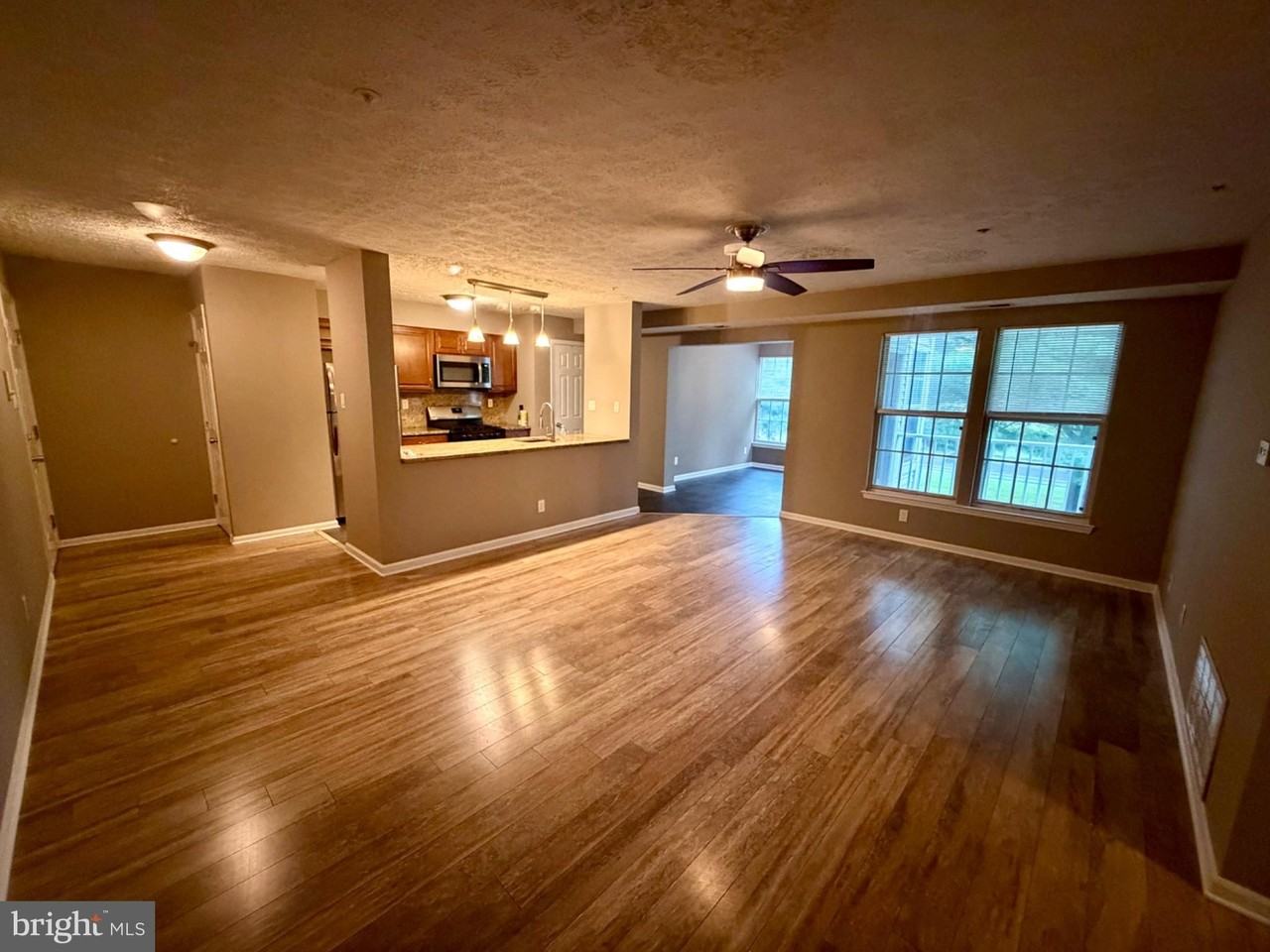 7 Kenwood Dr - Photo 3 of 16