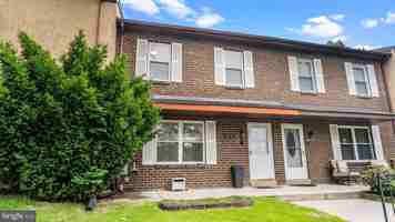featured image of 5431 Yarmouth Rd