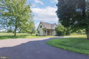 featured image of 6064 SAWMILL Road
