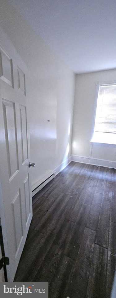 3328 N 17th St #D - Photo 2 of 10