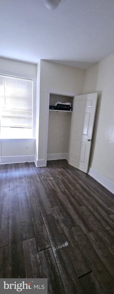 3328 N 17th St #D - Photo 3 of 10