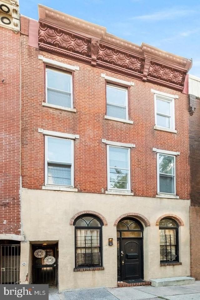 234 Bainbridge St #1F - Photo 5 of 6