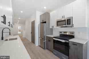 669 N 39th St #1 - Photo 1 of 1