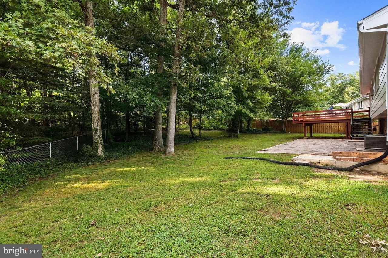 9120 Kristin Ln - Photo 6 of 50
