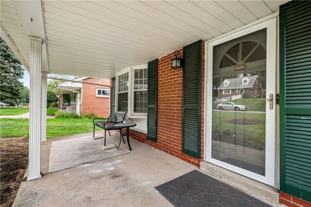 120 Barbour Dr - Photo 3 of 39