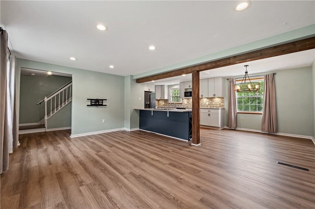 120 Barbour Dr - Photo 6 of 39