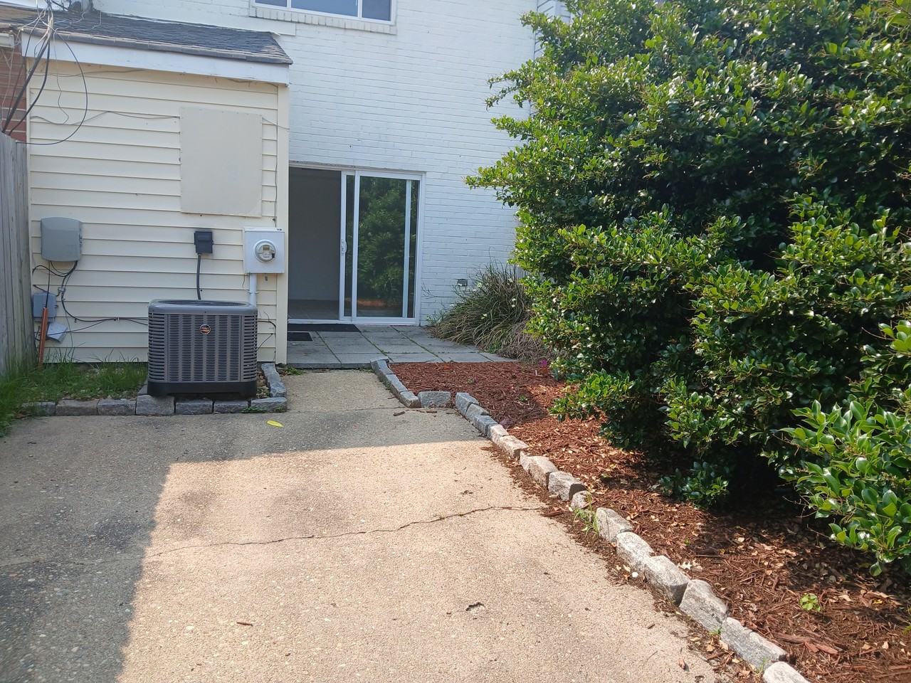 2241 Sedgewick Dr #1 - Photo 2 of 13