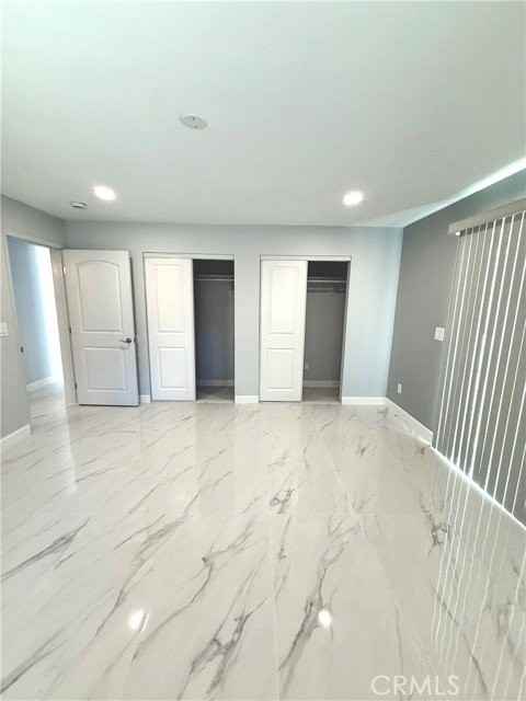 5501 Crebs Ave - Photo 2 of 8