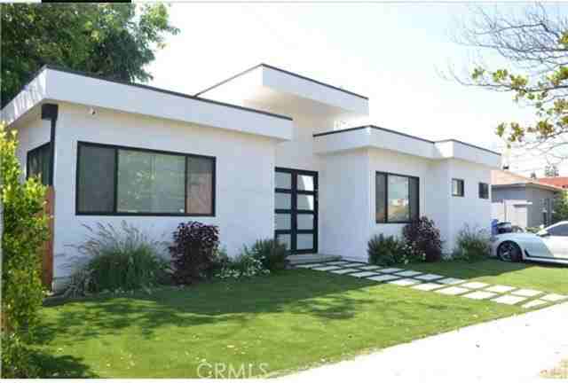 5501 Crebs Ave - Photo 3 of 8