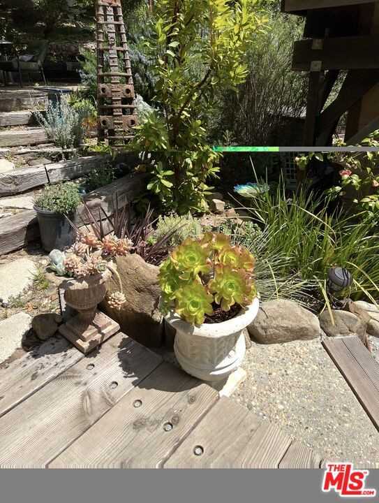 21330 Encina Rd - Photo 2 of 8
