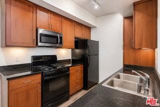 4060 Glencoe Ave #312 - Photo 3 of 8