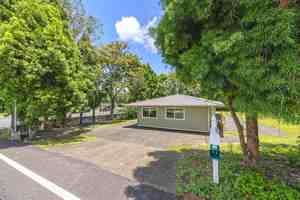 featured image of 424 W Puainako St #1
