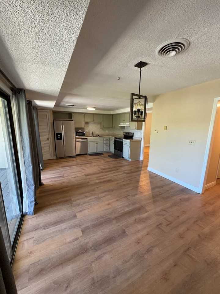 397 Raspberry Ln #1 - Photo 3 of 12